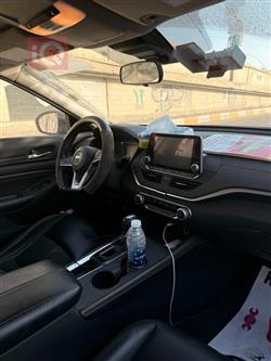 نیسان ئەلتیما